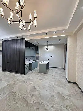 Satılır 3 otaqlı mənzil 95 m²