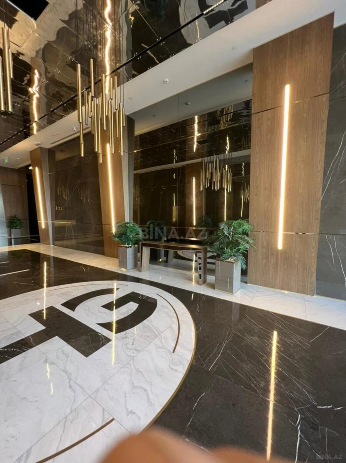 Kirayə verilir 3 otaqlı mənzil 119 m²