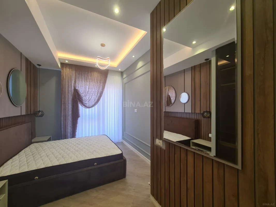 Kirayə verilir 3 otaqlı mənzil 119 m²
