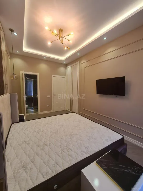 Kirayə verilir 3 otaqlı mənzil 119 m²
