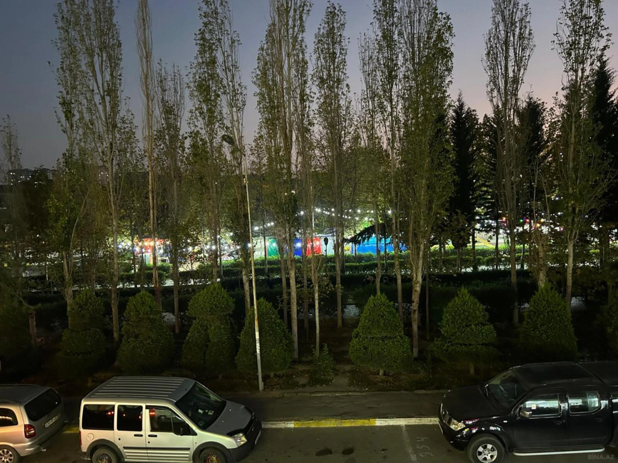 Satılır 5 otaqlı mənzil 170 m²