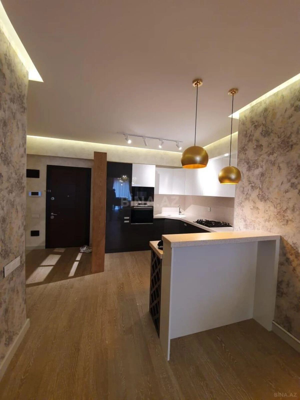 Kirayə verilir 2 otaqlı mənzil 78.1 m²