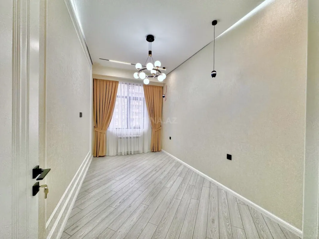 Satılır 3 otaqlı mənzil 63 m²