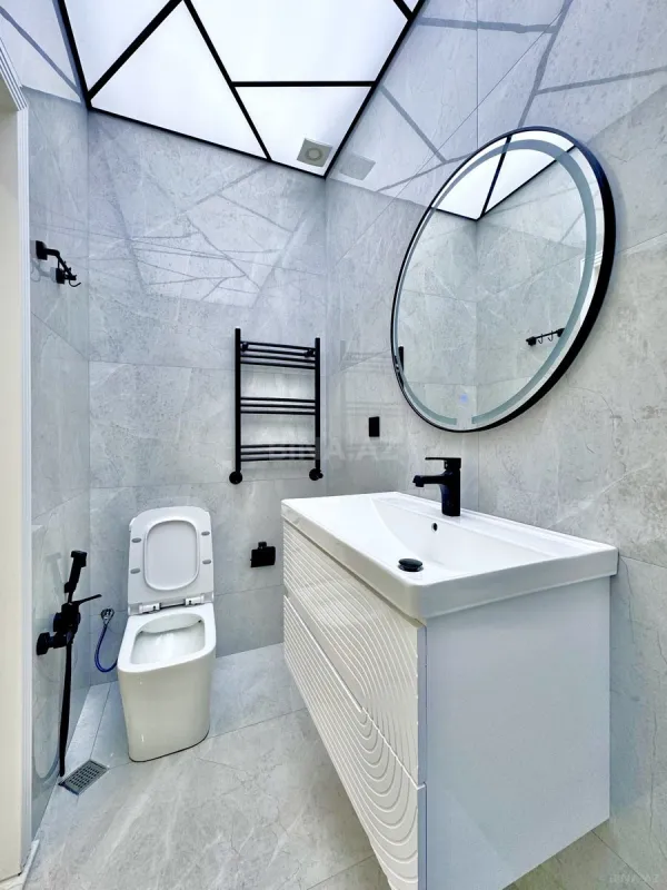 Satılır 3 otaqlı mənzil 63 m²