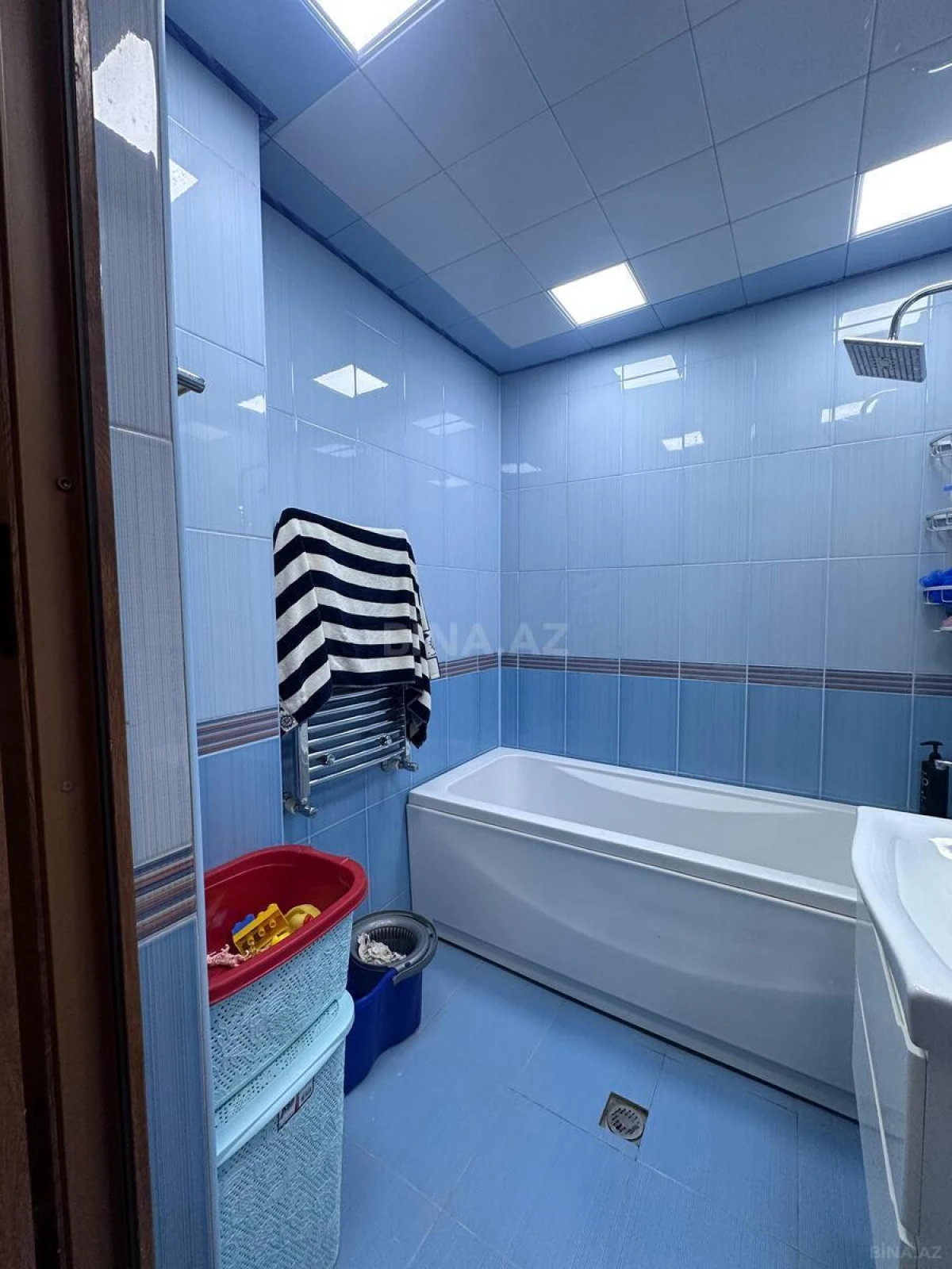 Satılır 3 otaqlı mənzil 96 m²