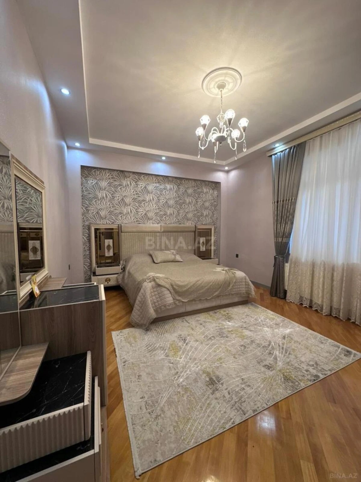 Satılır 3 otaqlı mənzil 96 m²