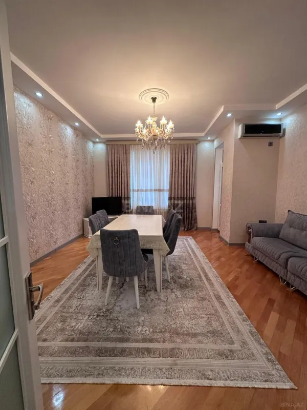 Satılır 3 otaqlı mənzil 96 m²
