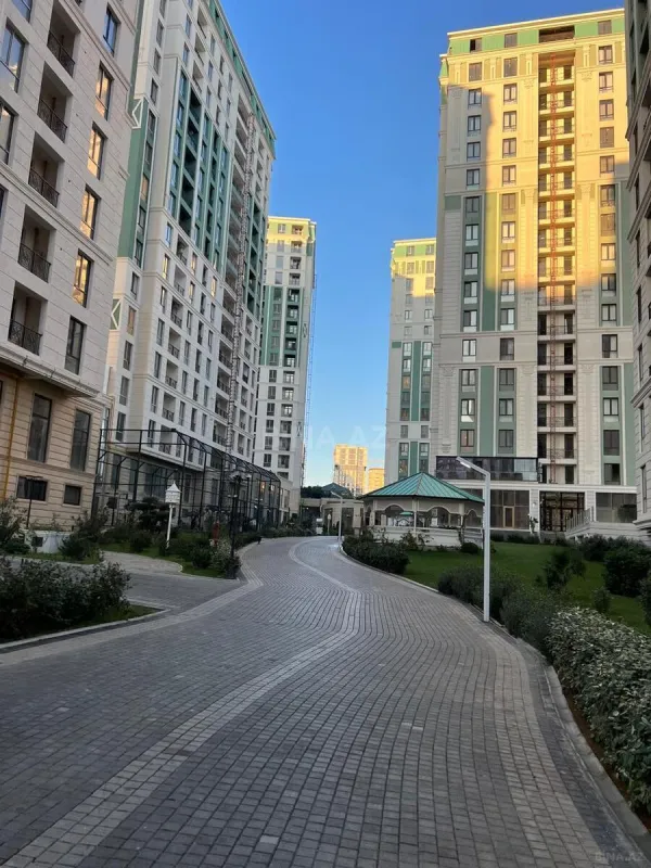 Kirayə verilir 2 otaqlı mənzil 50 m²
