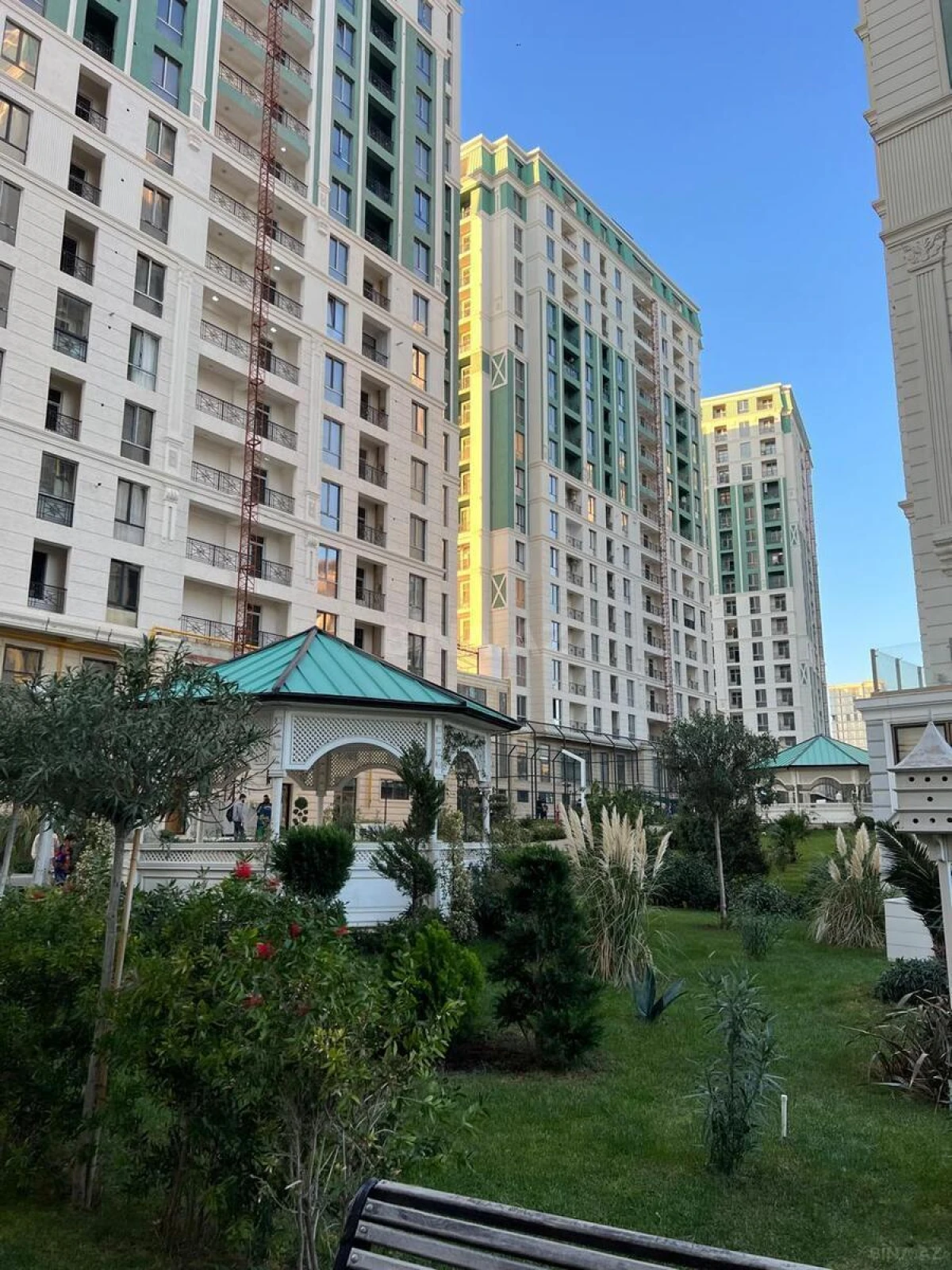 Kirayə verilir 2 otaqlı mənzil 50 m²