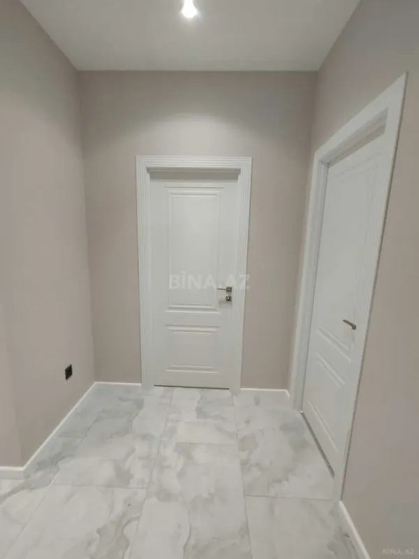 Satılır 3 otaqlı mənzil 115 m²