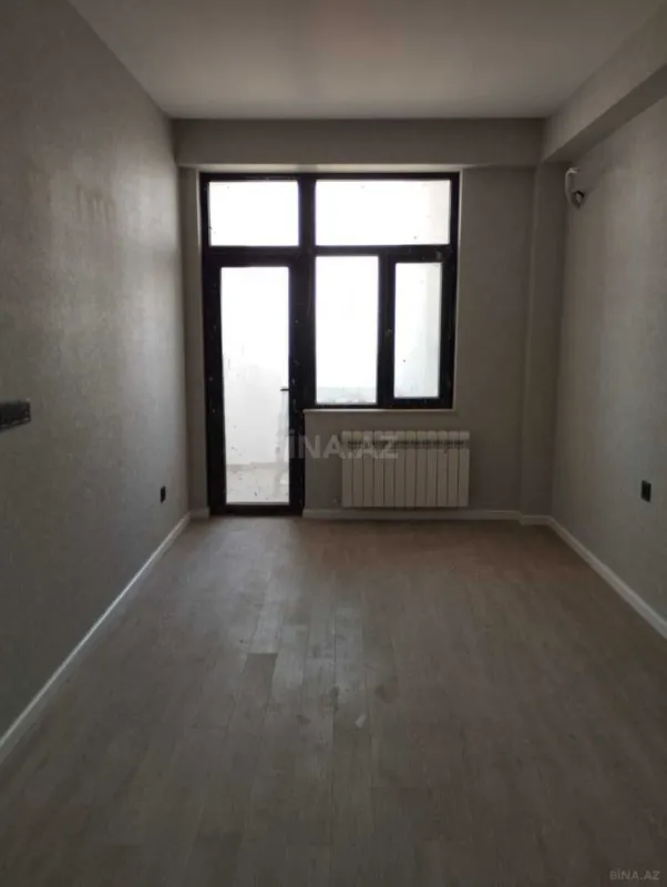 Satılır 3 otaqlı mənzil 115 m²