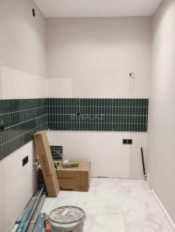 Satılır 3 otaqlı mənzil 115 m²