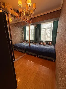 Satılır 2 otaqlı mənzil 68 m²