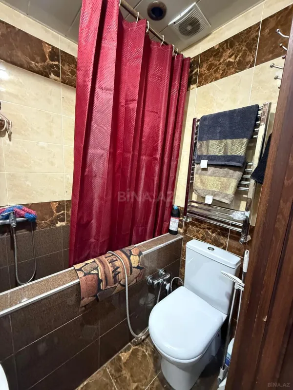 Satılır 2 otaqlı mənzil 68 m²