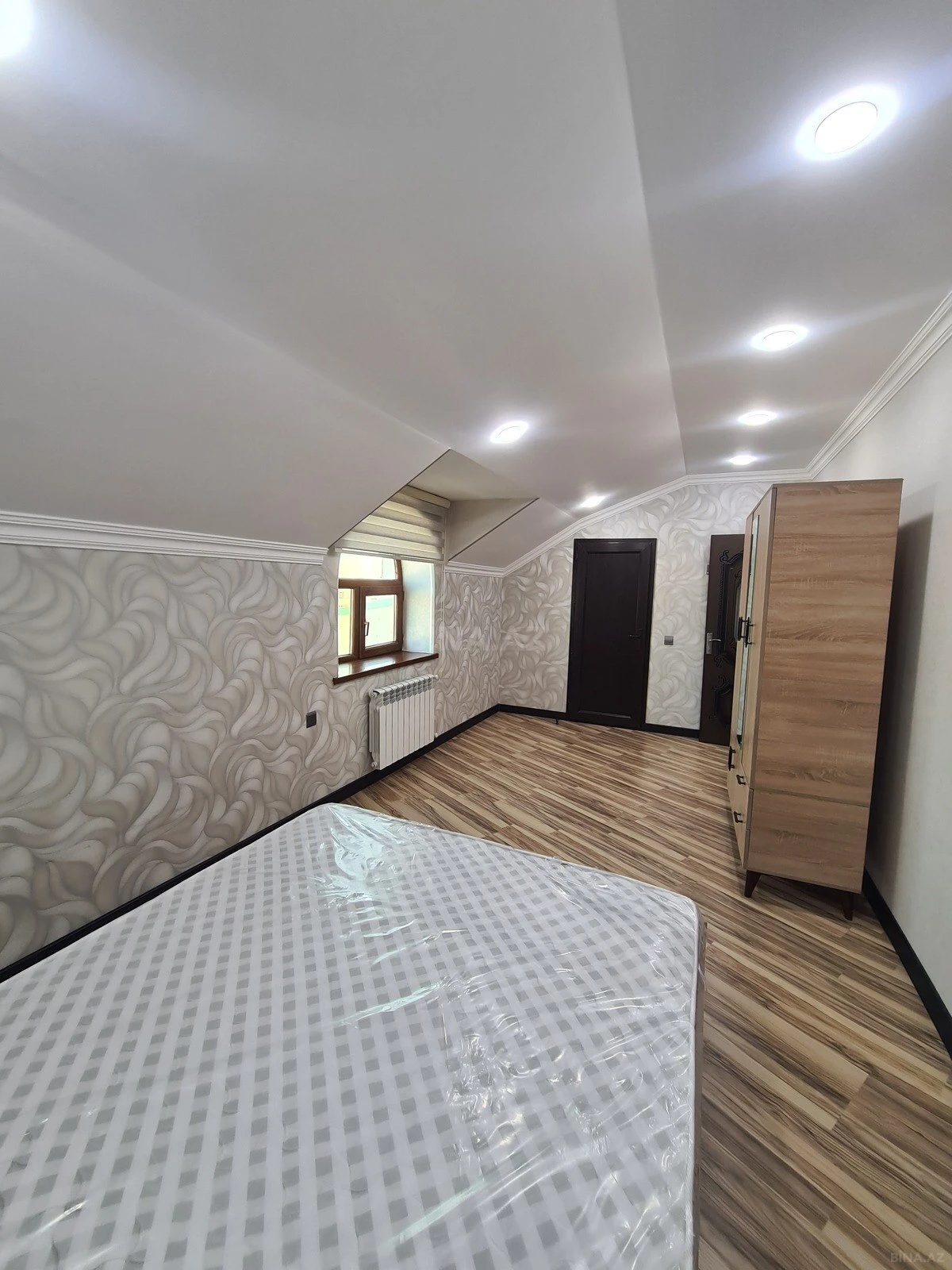 Kirayə verilir 3 otaqlı ofis 90 m²