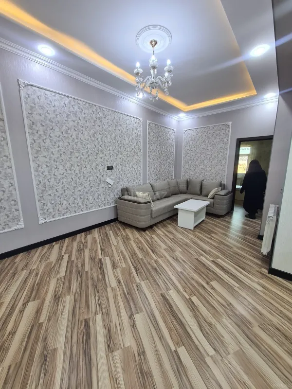 Kirayə verilir 3 otaqlı ofis 90 m²