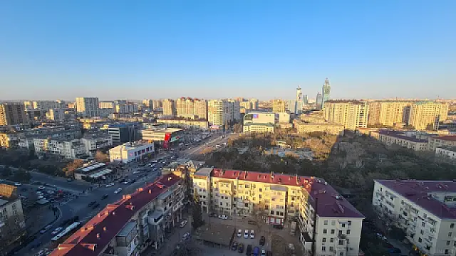 Kirayə verilir 3 otaqlı ofis 90 m²