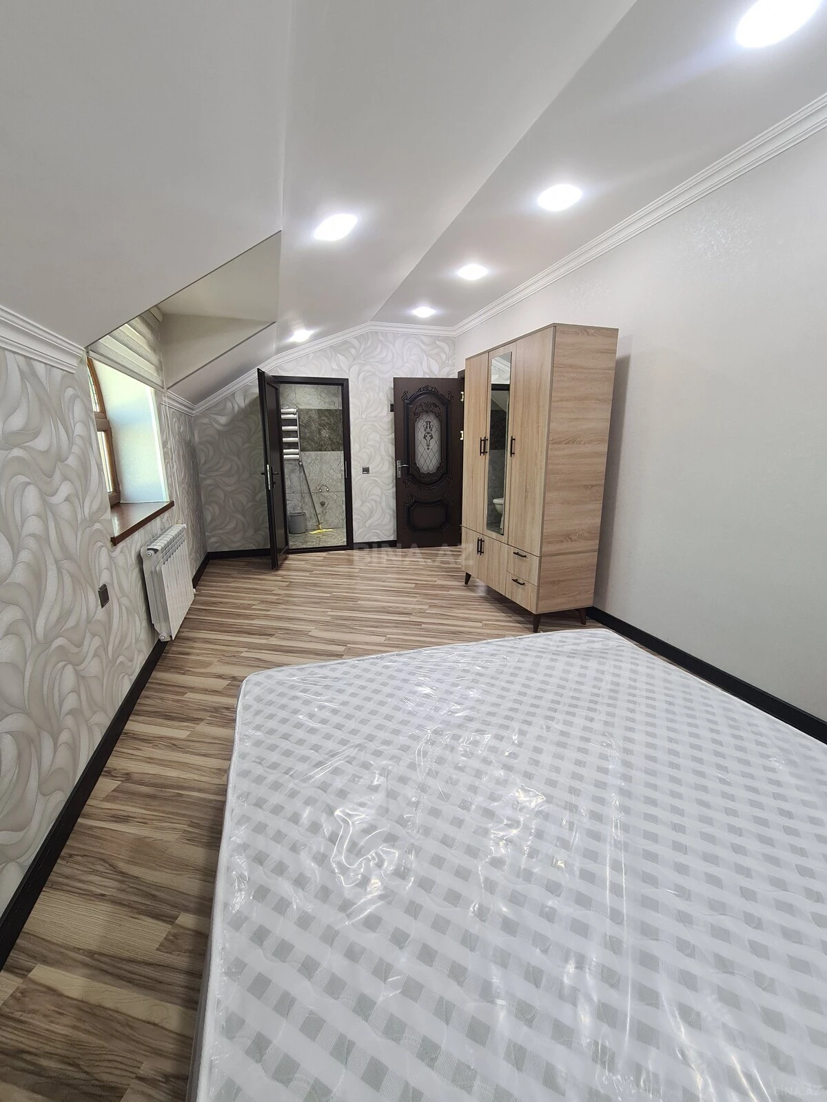 Kirayə verilir 3 otaqlı ofis 90 m²