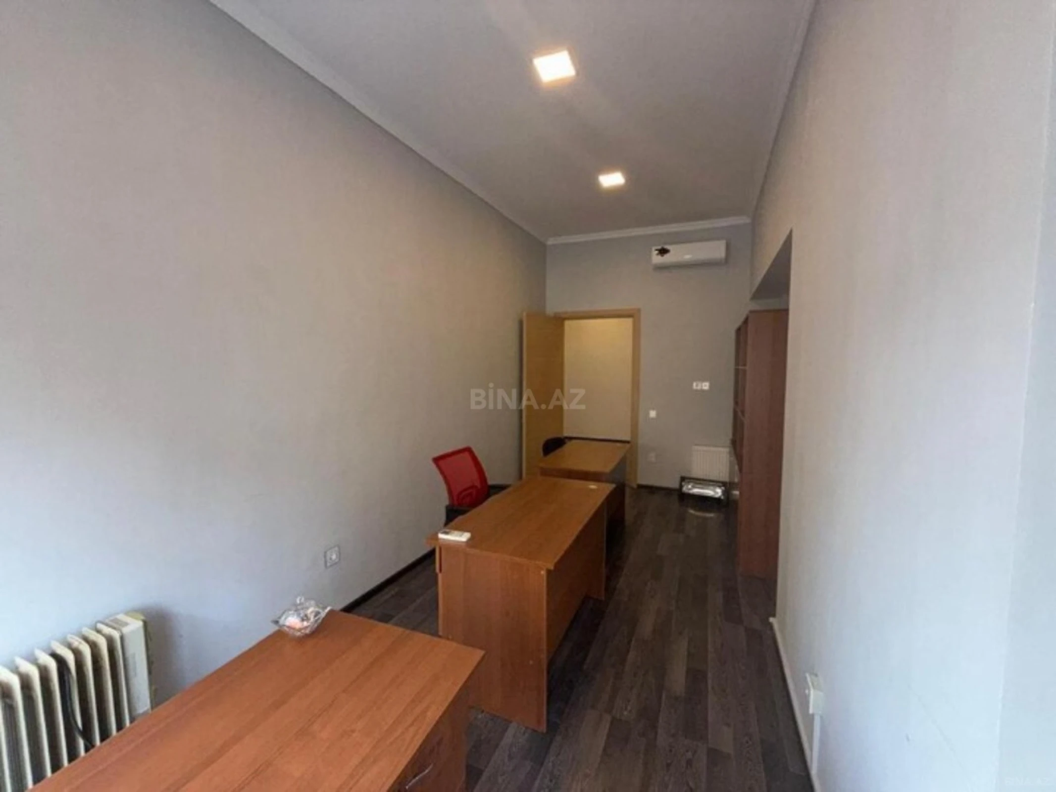 Kirayə verilir 3 otaqlı ofis 80 m²