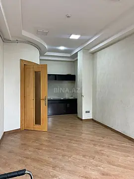 Kirayə verilir 4 otaqlı ofis 100 m²