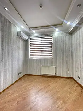 Kirayə verilir 4 otaqlı ofis 100 m²