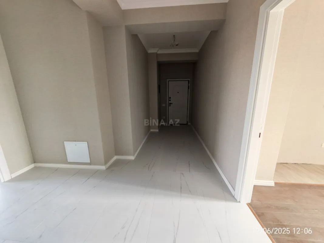 Satılır 3 otaqlı mənzil 110 m²