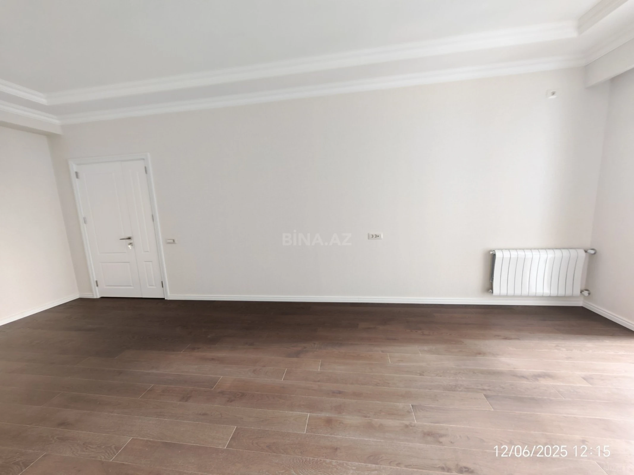 Satılır 3 otaqlı mənzil 110 m²