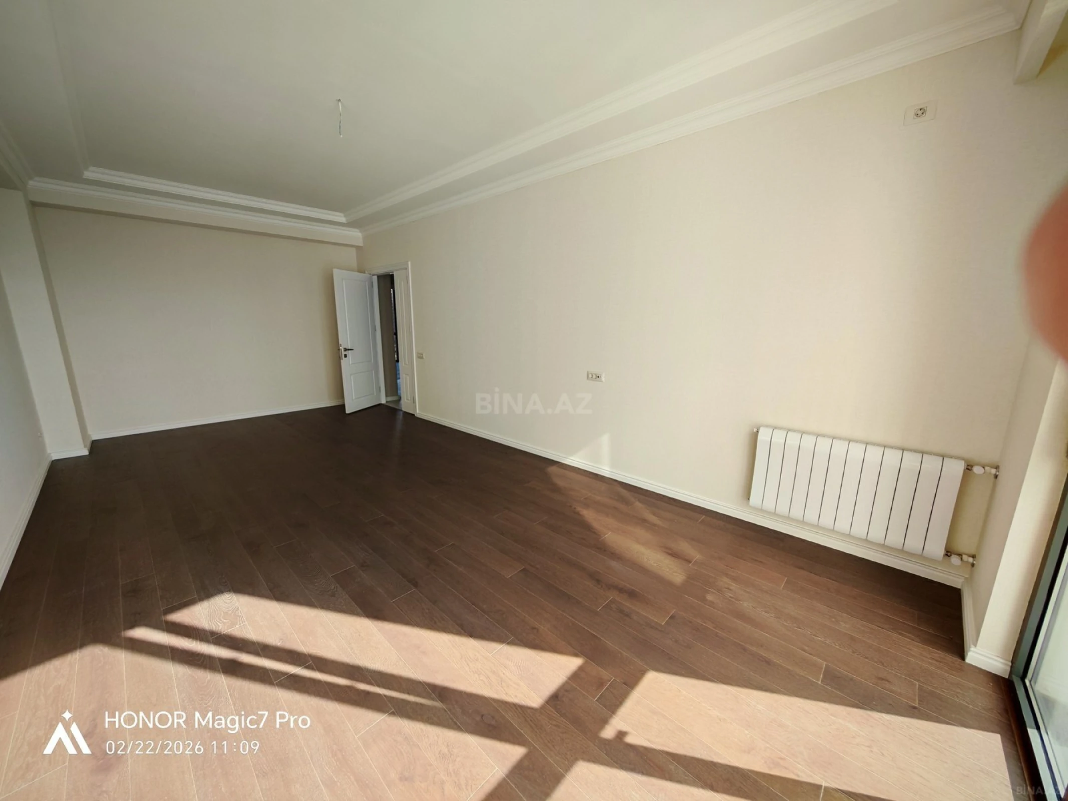 Satılır 3 otaqlı mənzil 110 m²