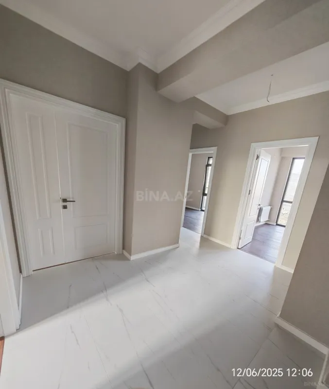 Satılır 3 otaqlı mənzil 110 m²