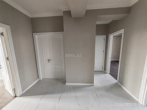 Satılır 3 otaqlı mənzil 110 m²