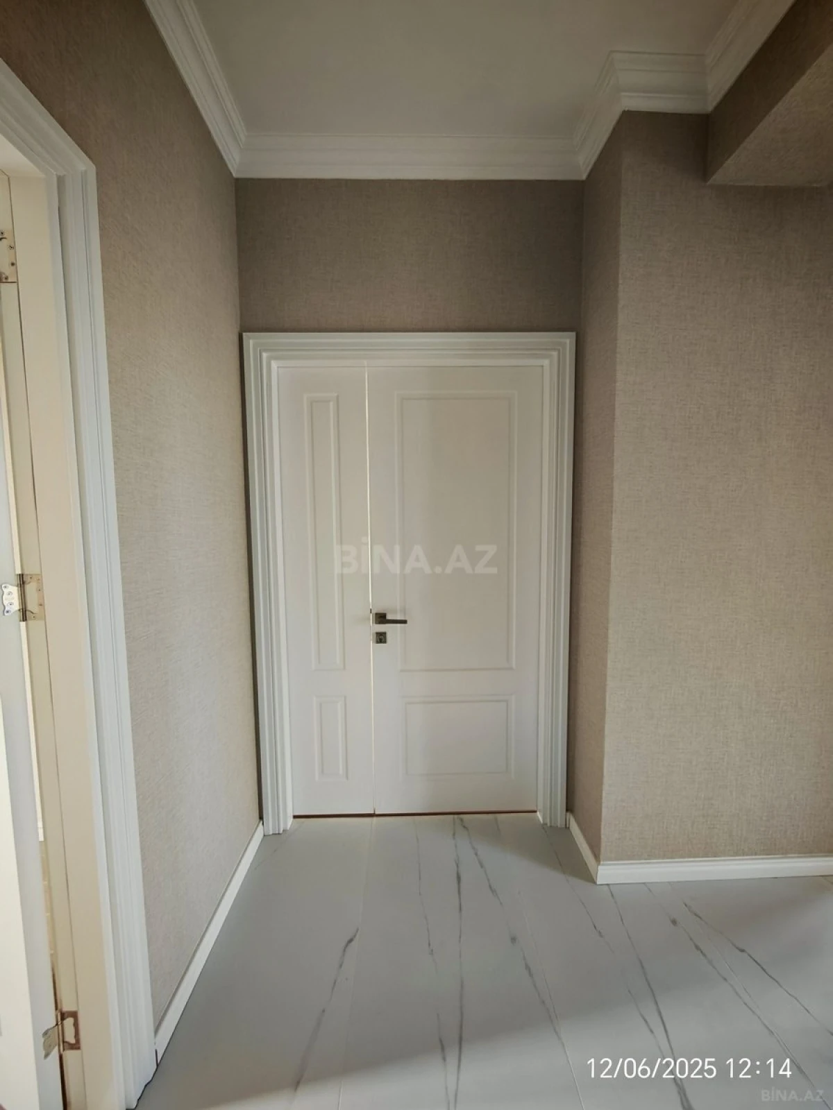 Satılır 3 otaqlı mənzil 110 m²