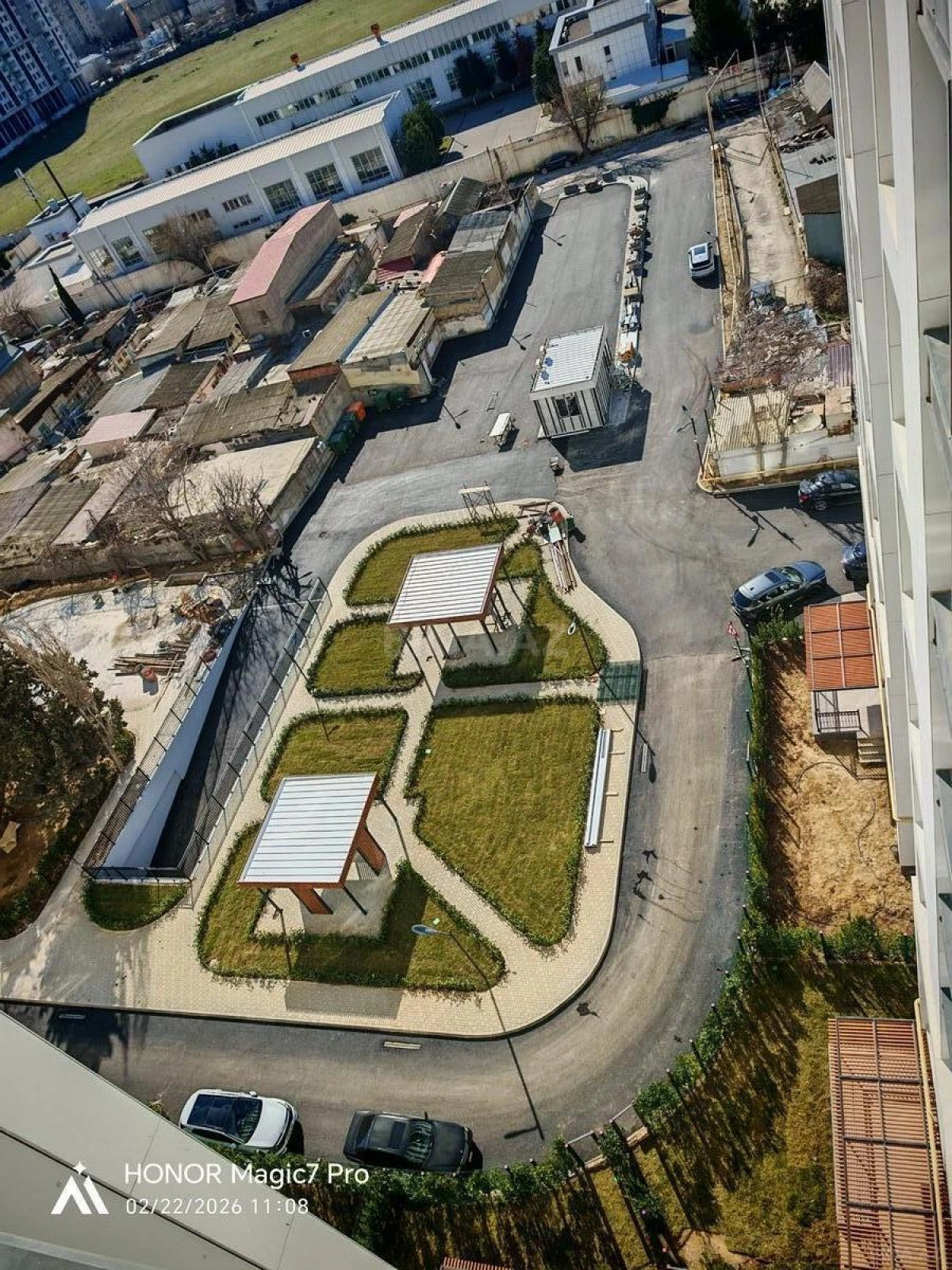 Satılır 3 otaqlı mənzil 110 m²