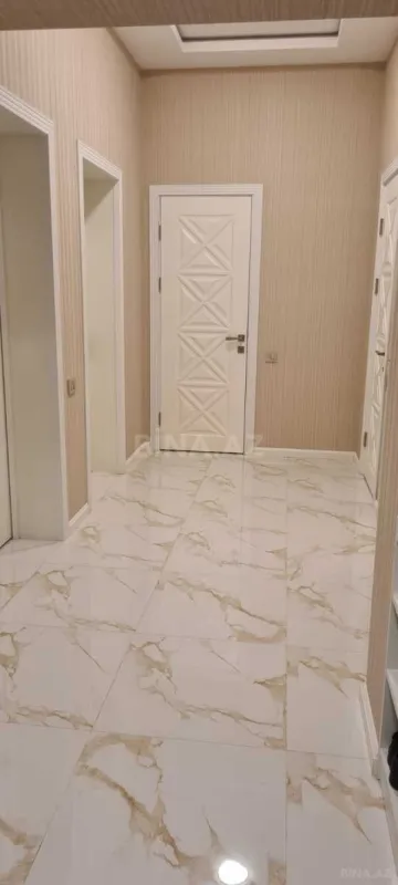 Kirayə verilir 2 otaqlı mənzil 80 m²
