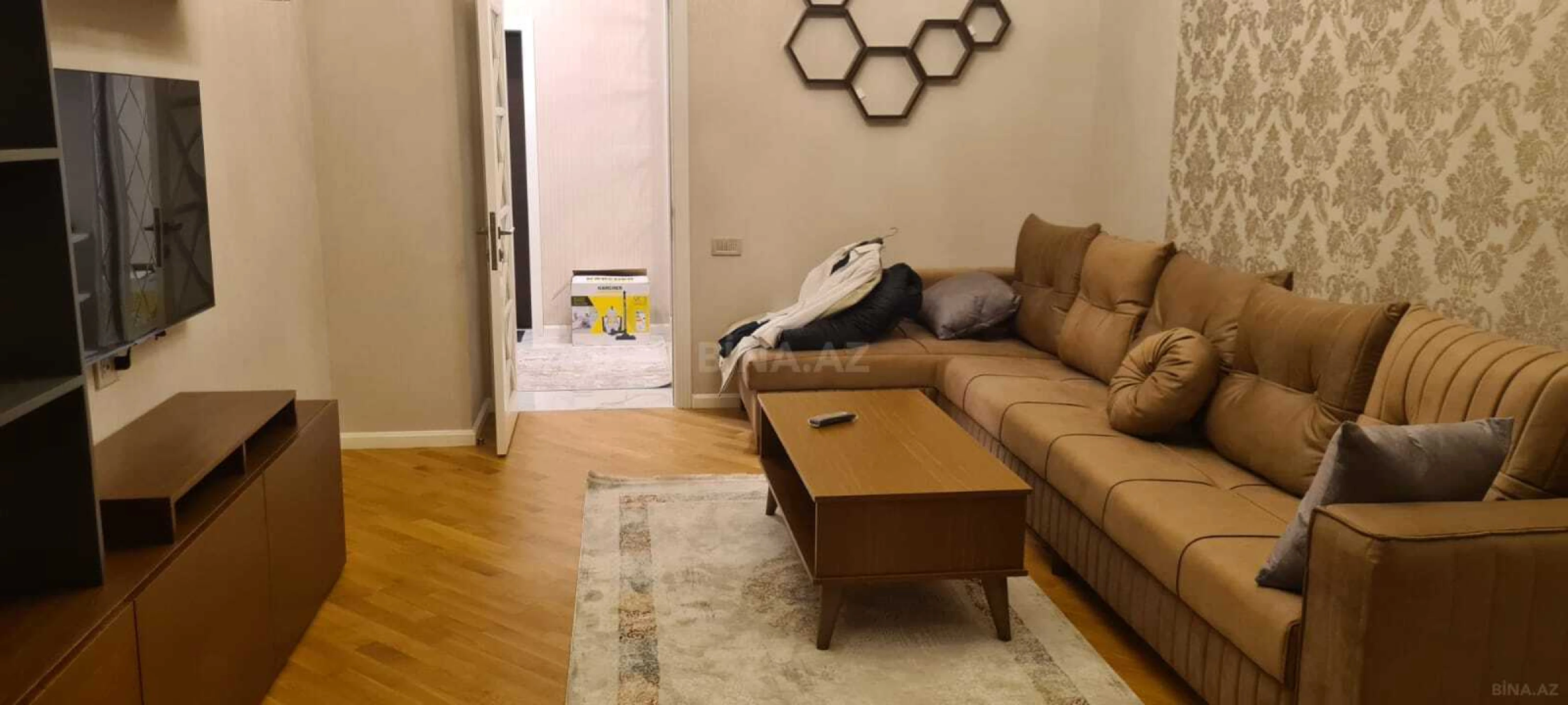 Kirayə verilir 2 otaqlı mənzil 80 m²