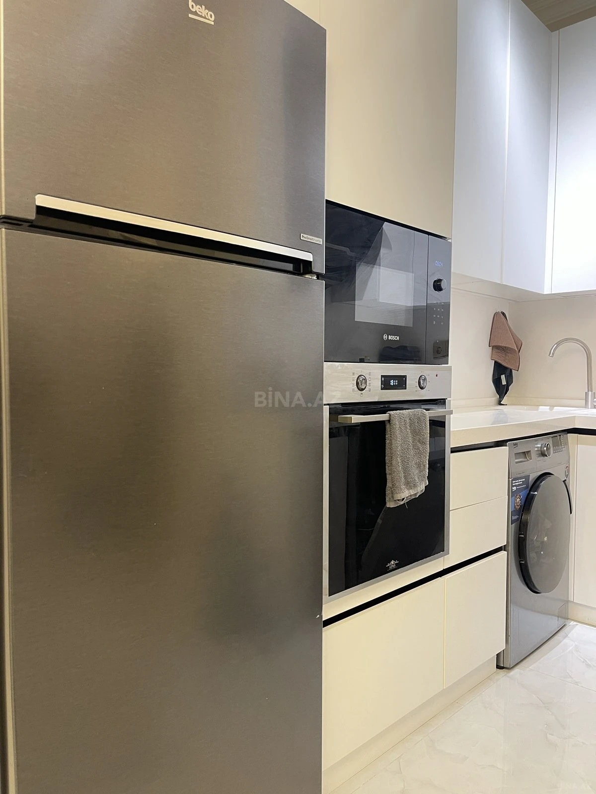 Kirayə verilir 2 otaqlı mənzil 80 m²