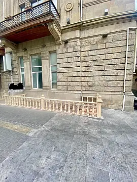 Kirayə verilir obyekt 600 m²