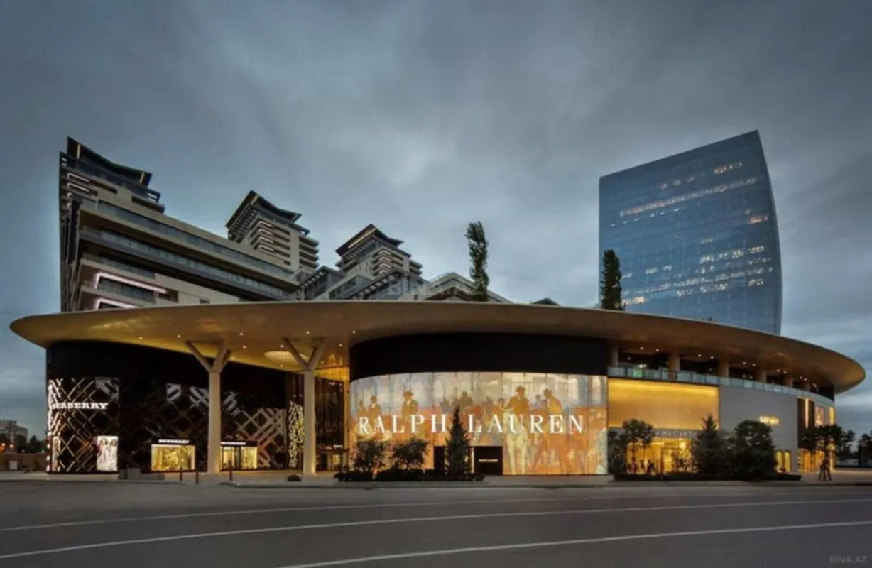 Kirayə verilir 3 otaqlı mənzil 130 m²