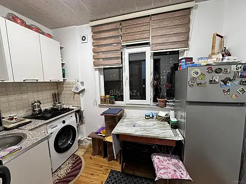 Satılır 2 otaqlı mənzil 50 m²