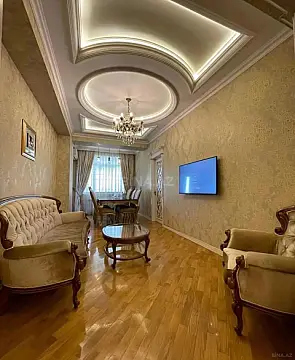 Satılır 3 otaqlı mənzil 112 m²