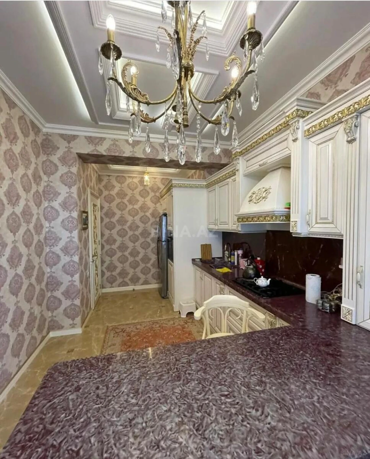 Satılır 3 otaqlı mənzil 112 m²