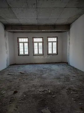 Satılır 5 otaqlı mənzil 234 m²