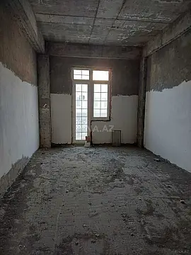 Satılır 5 otaqlı mənzil 234 m²