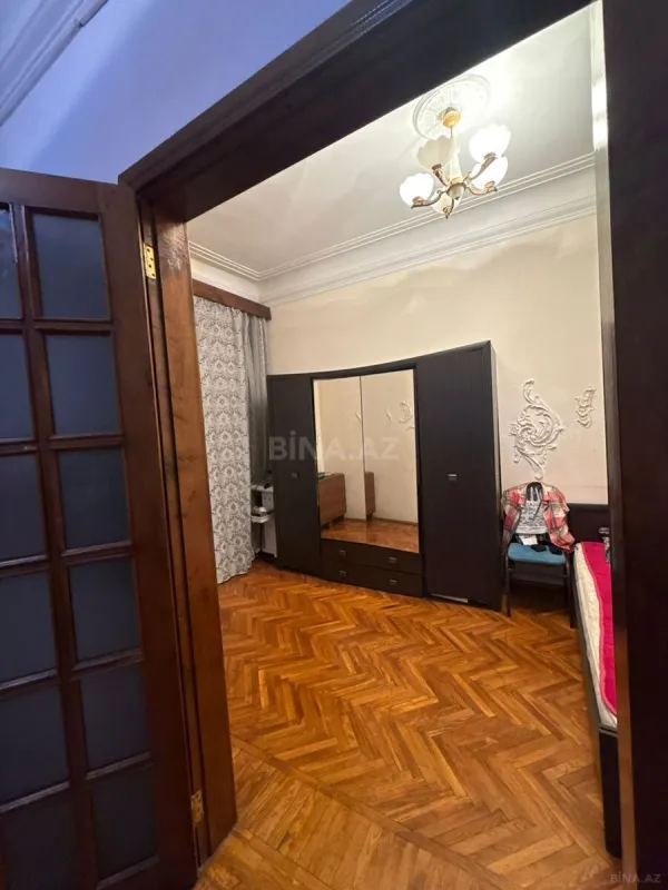 Satılır 2 otaqlı mənzil 57.6 m²