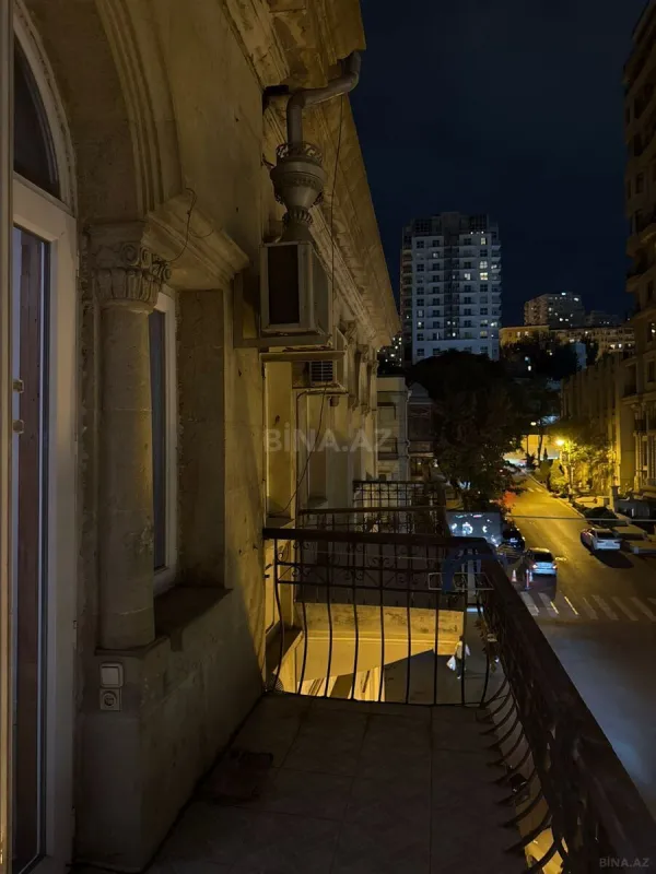 Satılır 2 otaqlı mənzil 57.6 m²