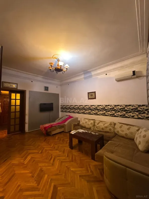 Satılır 2 otaqlı mənzil 57.6 m²