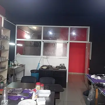 Satılır obyekt 412 m²
