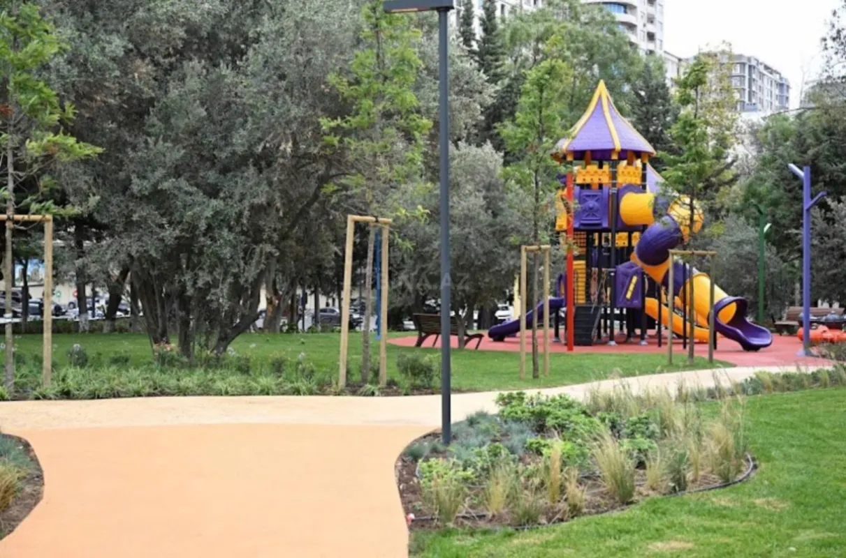 Satılır 2 otaqlı mənzil 80 m²