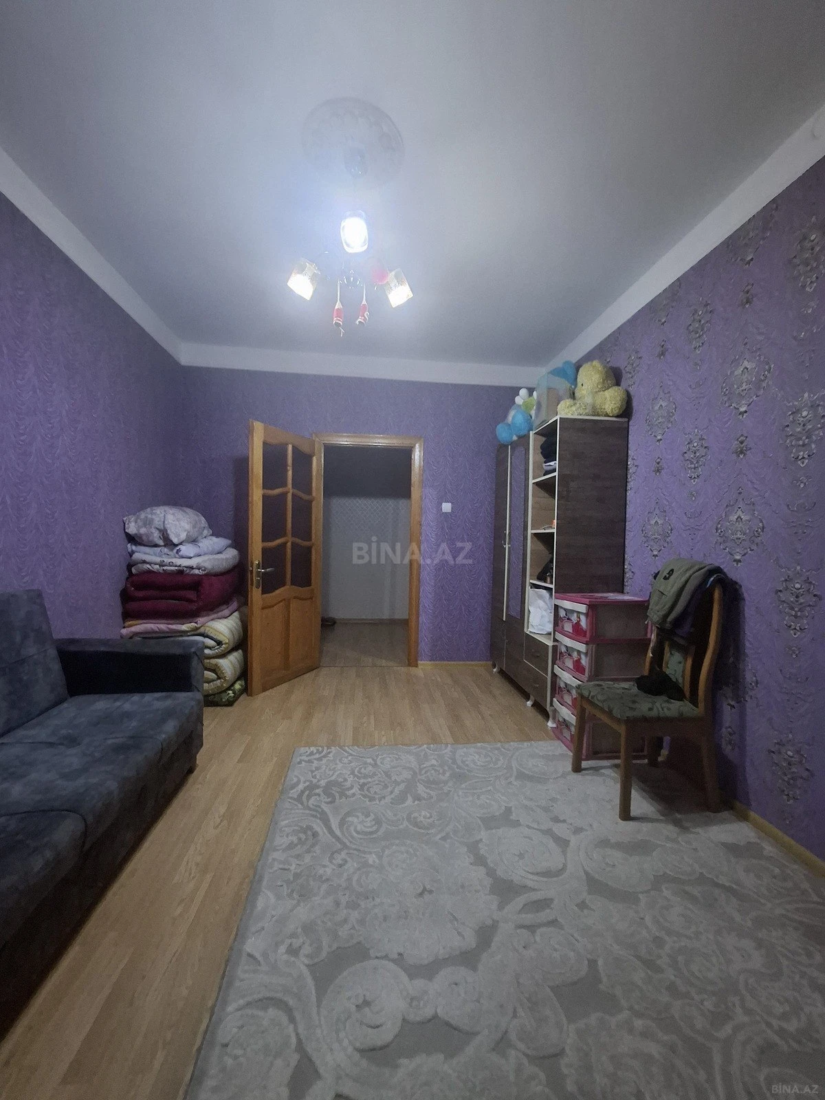 Kirayə verilir 2 otaqlı mənzil 65 m²