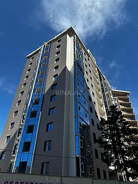 Satılır 2 otaqlı mənzil 72 m²