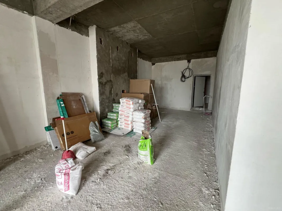 Satılır 2 otaqlı mənzil 86 m²